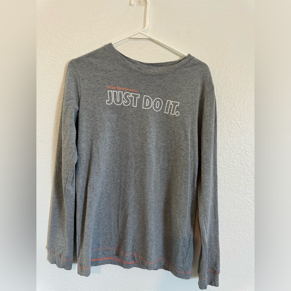Boys Nike long sleeve - SZ XL